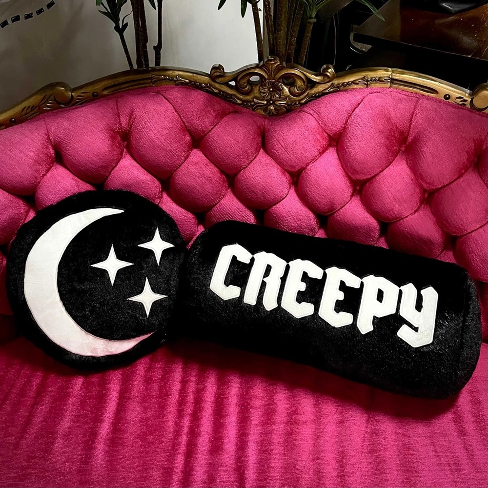 Preloved BLACK WHITE FURRY PLUSH PILLOW CUSHION SOURPUSS sleep dreamy star moon - Picture 2 of 3